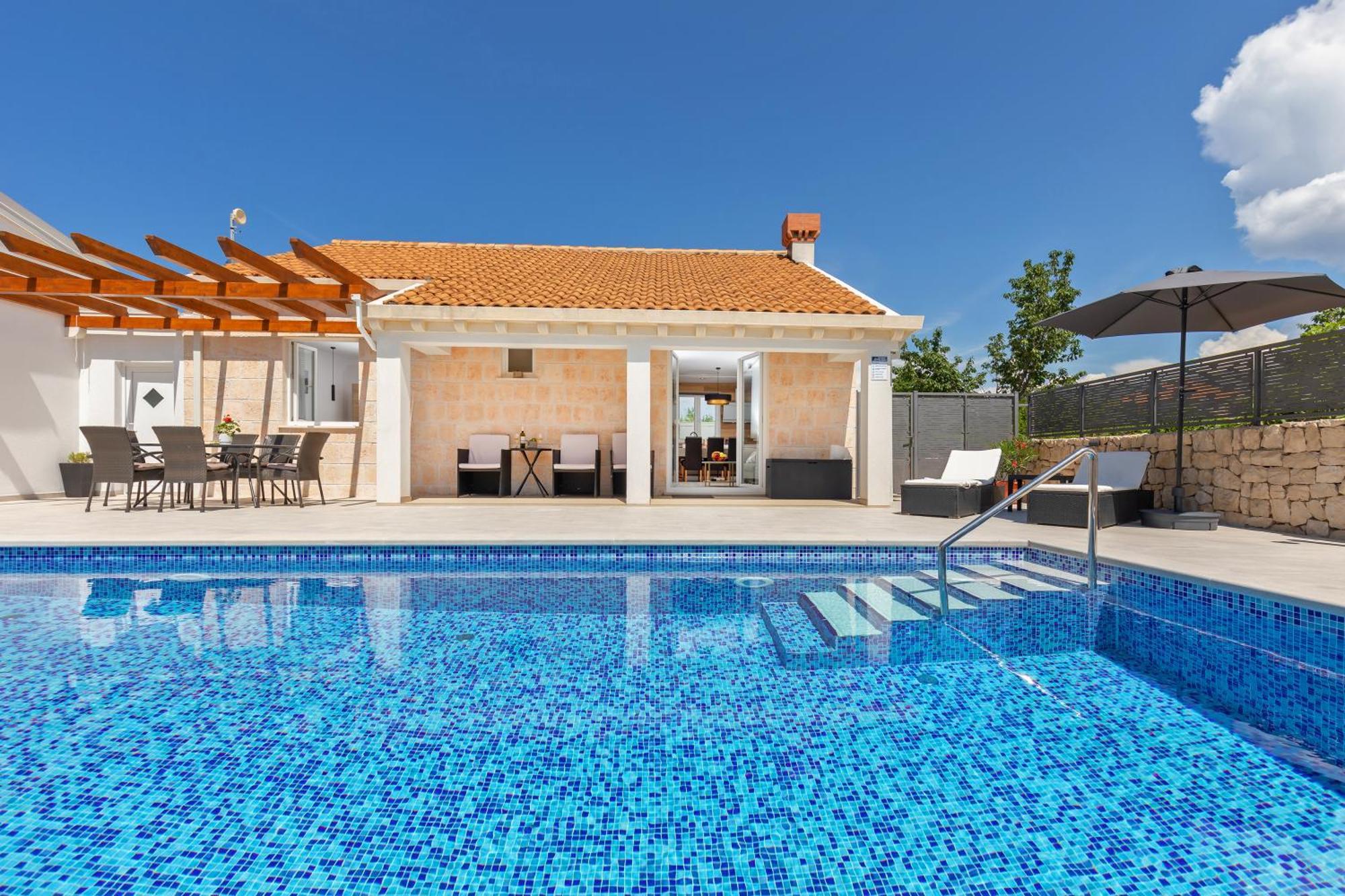 Apartment Holiday Home Doma, Cilipi Near Dubrovnik Quarto foto